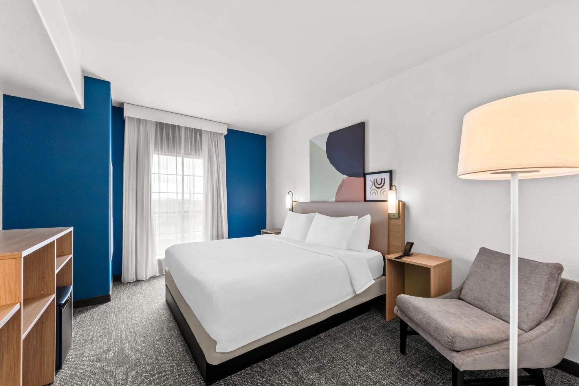 Spark By Hilton San Antonio Near Seaworld Exterior photo