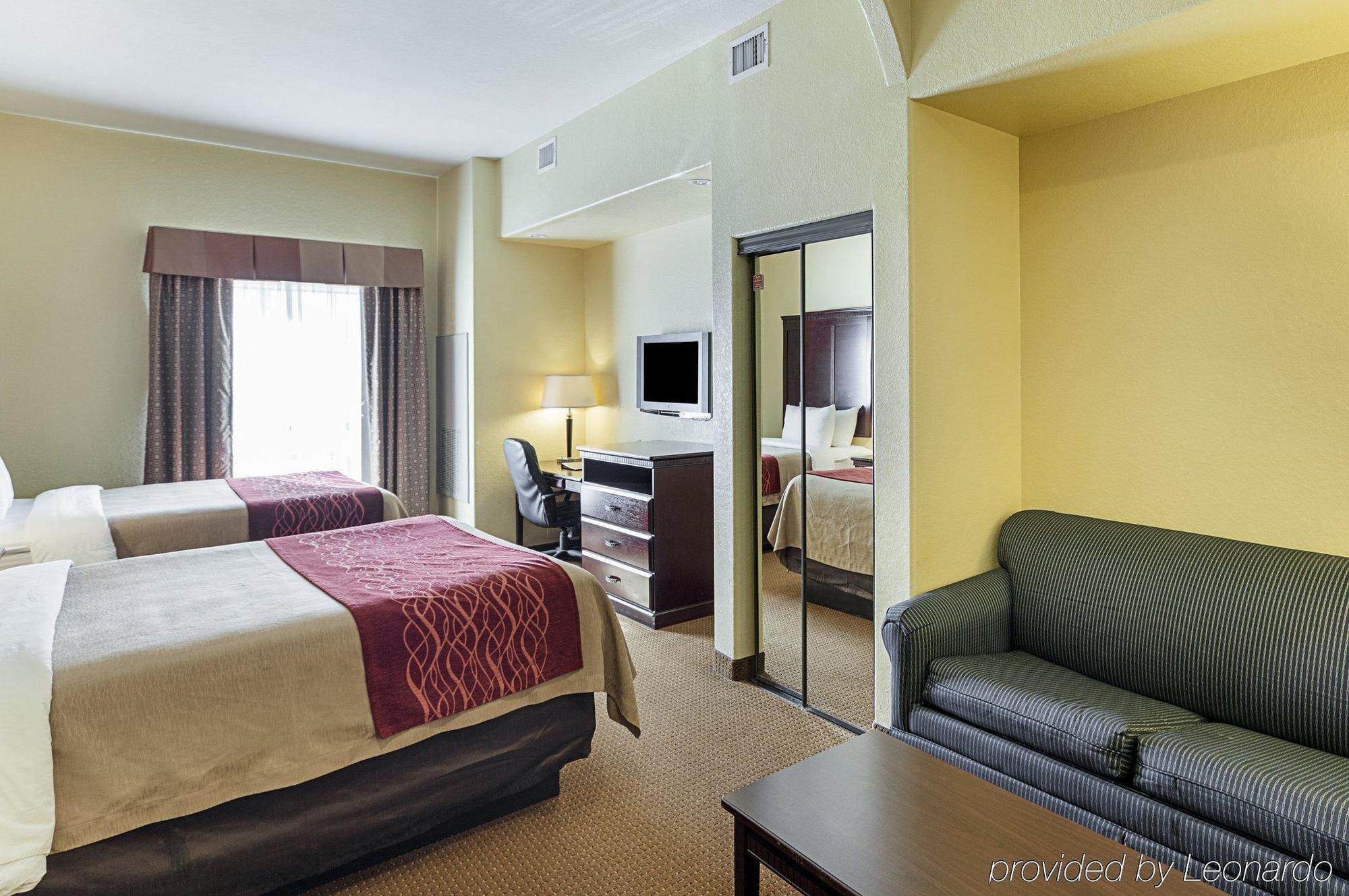 Spark By Hilton San Antonio Near Seaworld Exterior photo